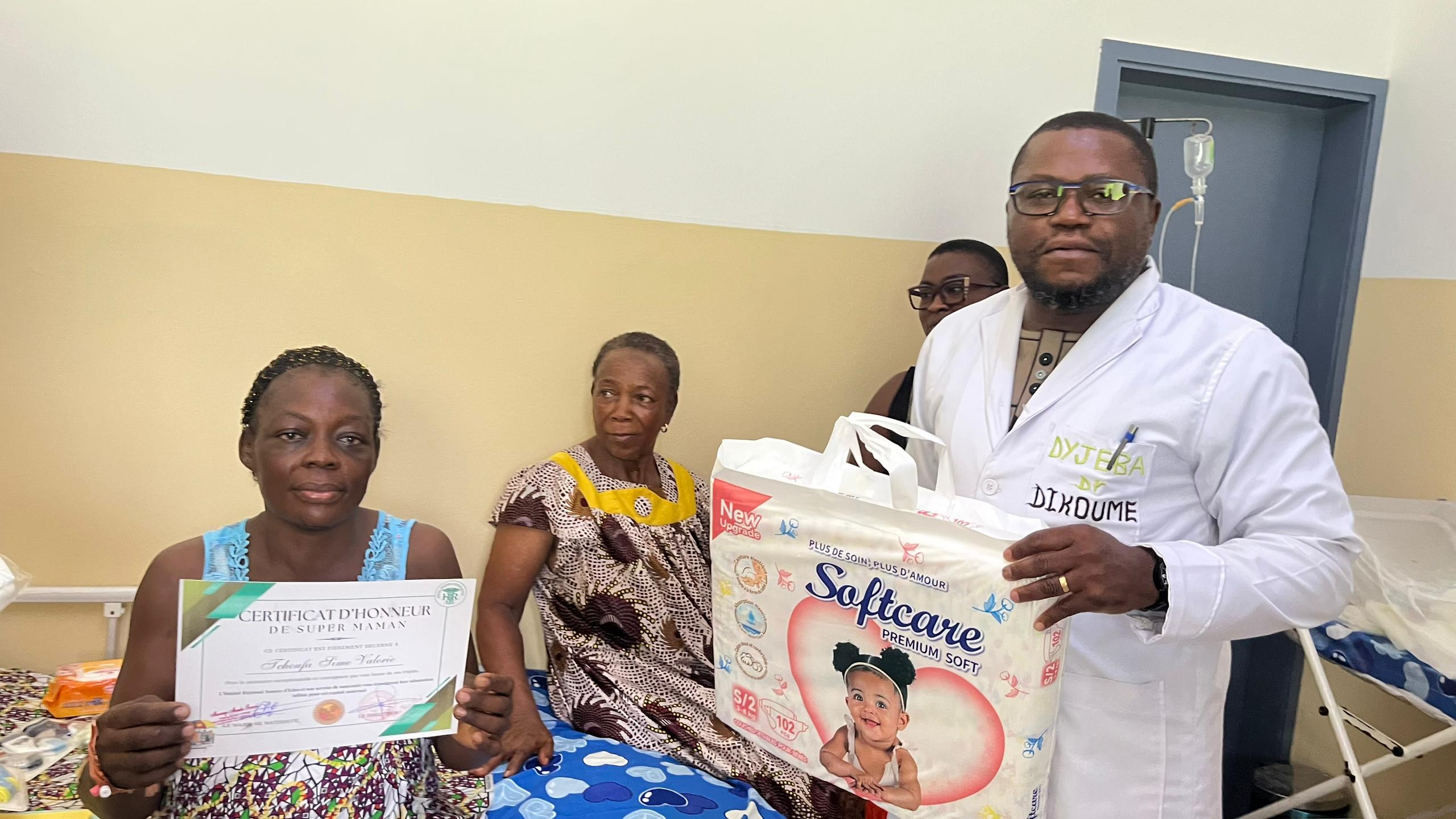 Naissance des triplés reussie par voie basse à l'hopital regional annexe d'Edea